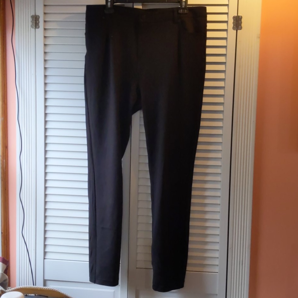 Black dress pants